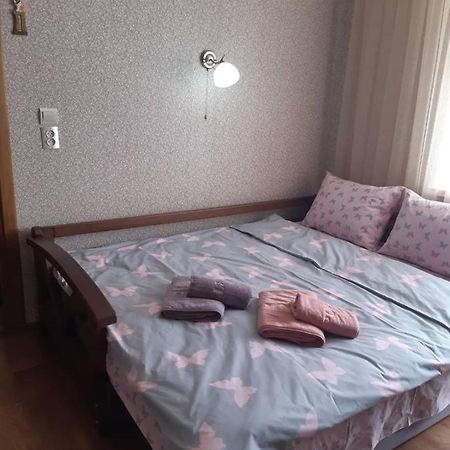 Апартаменти Однокімнатна Шепетівка Екстер'єр фото